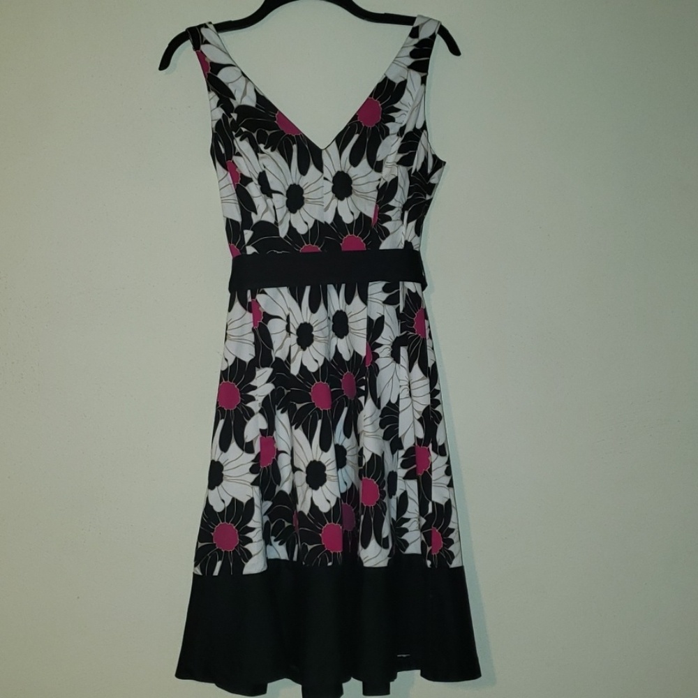 Beautiful nine west dress size 6